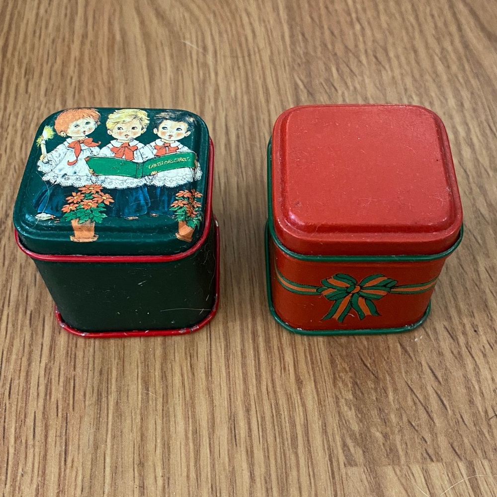 ❤️ Christmas Vintage Cases